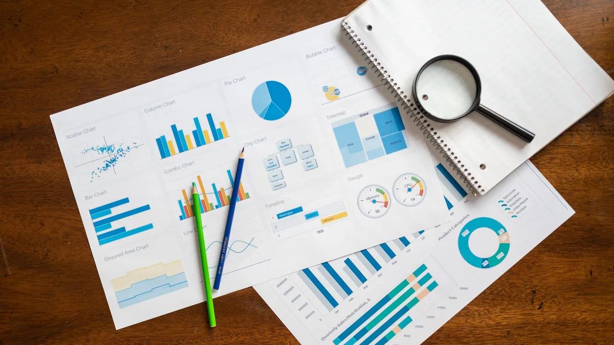 cat crm hubspot vs salesforce