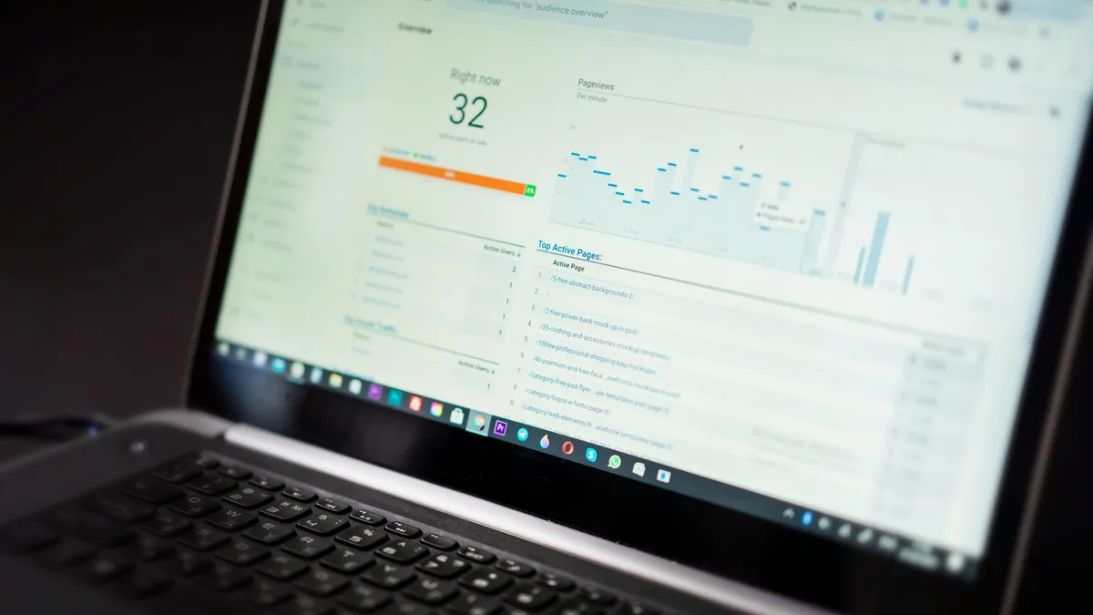 SE Ranking rank tracking dashboard showing keyword positions and SERP features